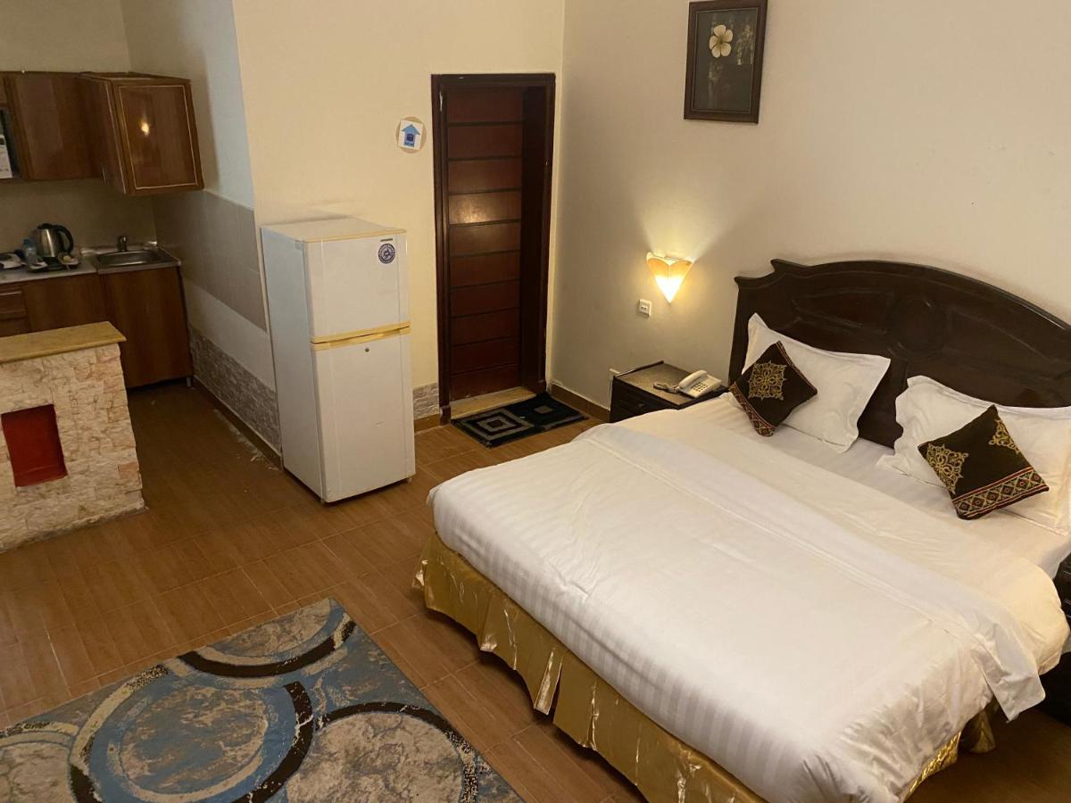 Aman Furnished Apartments 2 ジェッダ エクステリア 写真
